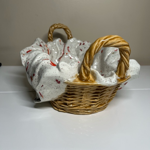 Vintage 80’s Nowell’s Mold’s ceramic básquet - Picture 8 of 8